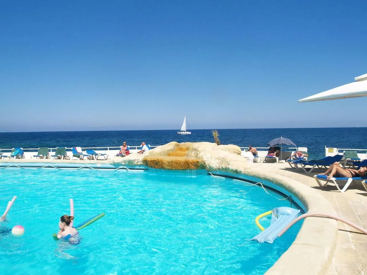 Apartment Stylish 3Br Apartment, Fantastic Location In Sliema